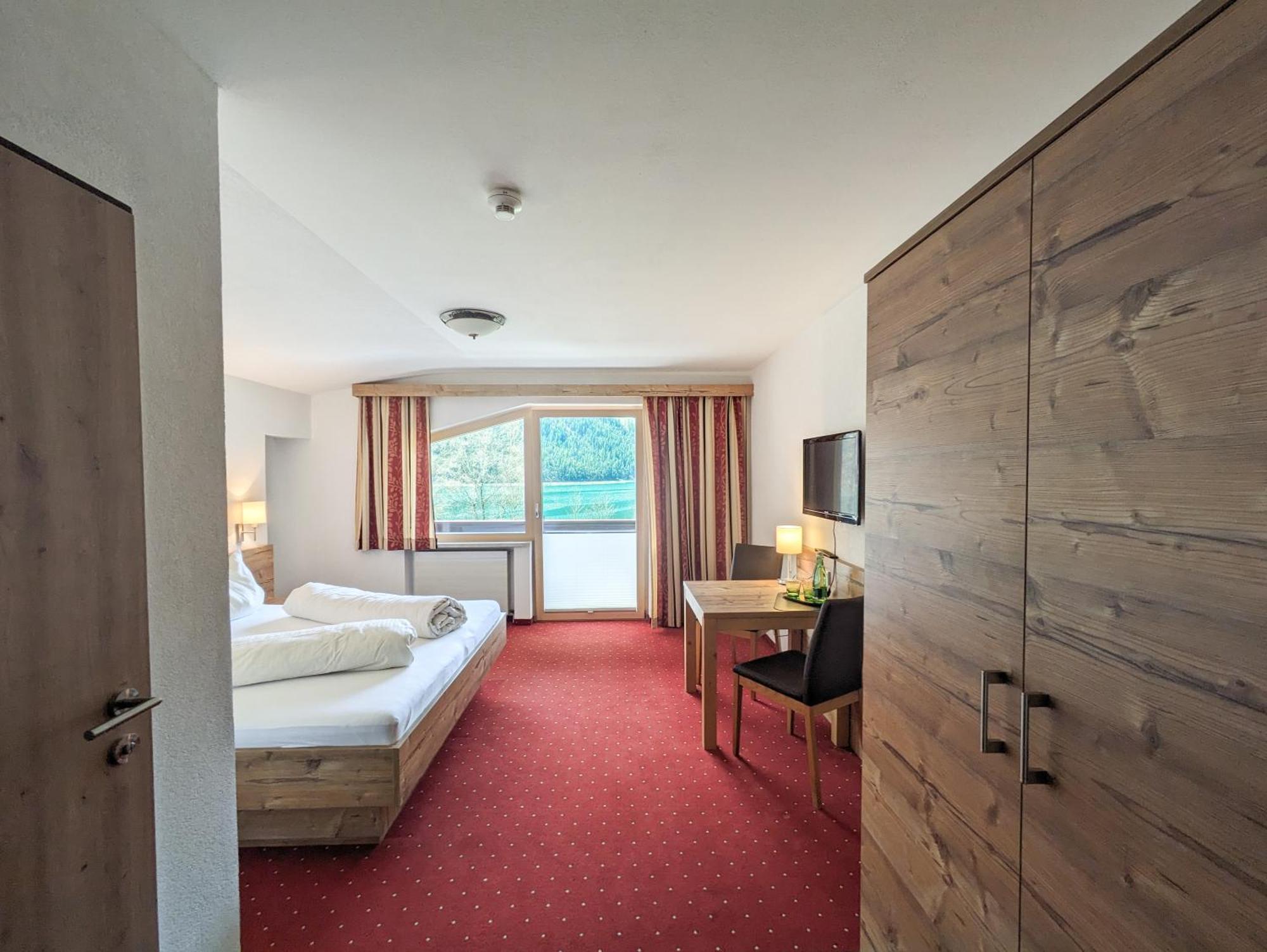 Hotel Forelle Plansee Bagian luar foto